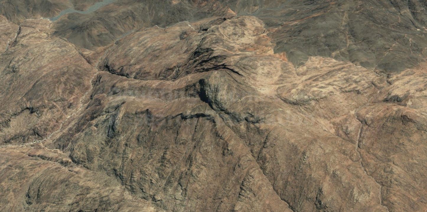 Moisés en el monte Horeb, enigma para 3 religiones 4 jebel harb